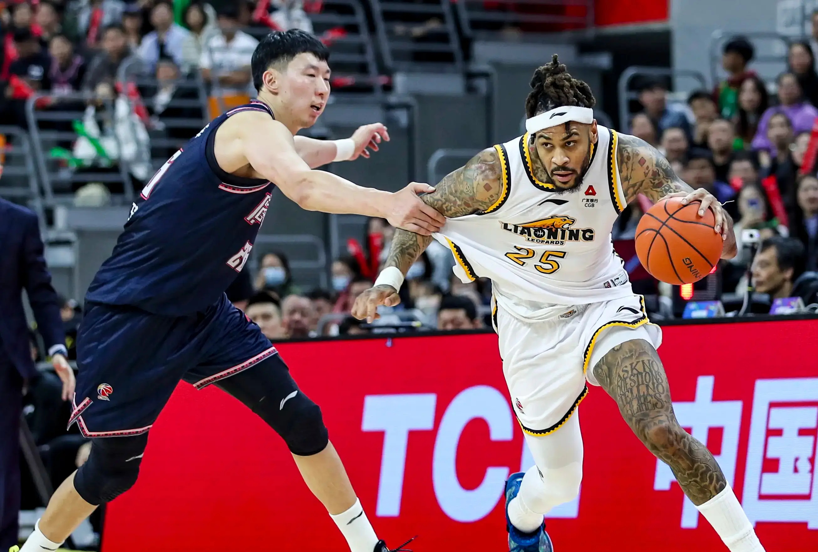 四川男篮再次战胜对手，在主场夺取胜利的简单介绍