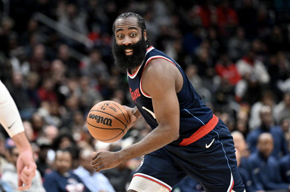 火箭大胜马刺，哈登季后赛气息渐浓