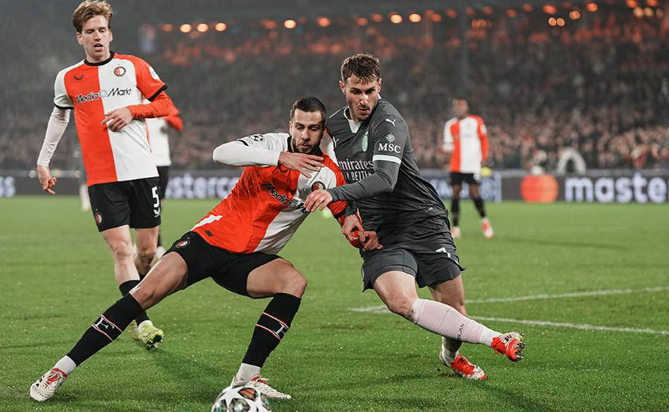 九游体育官方登录入口-阿贾克斯铁血晋级，欧冠赛场波澜起伏的简单介绍