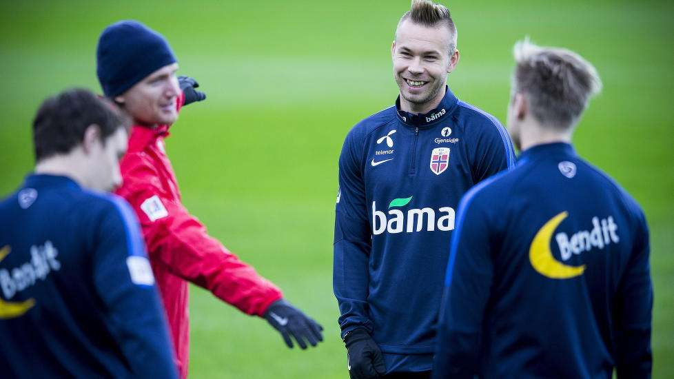 九游体育官方入口-保加利亚队击败挪威晋级欧洲足球锦标赛决赛的简单介绍