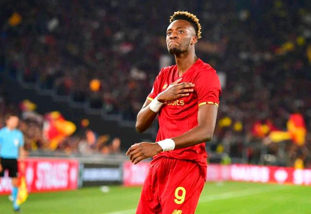 罗马连胜在望,锋线犀利取得大胜 罗马连胜在望,锋线犀利取得大胜