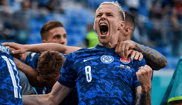 波黑队奋力拼搏，成功进入欧洲杯四强