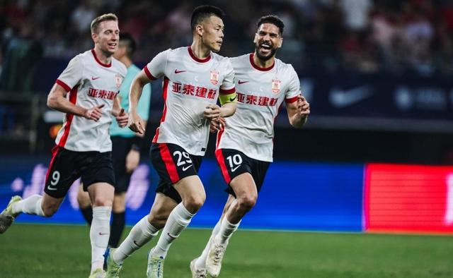 博恩茅斯告负,陷入保级泥潭的简单介绍 博恩茅斯告负,陷入保级泥潭的简单介绍