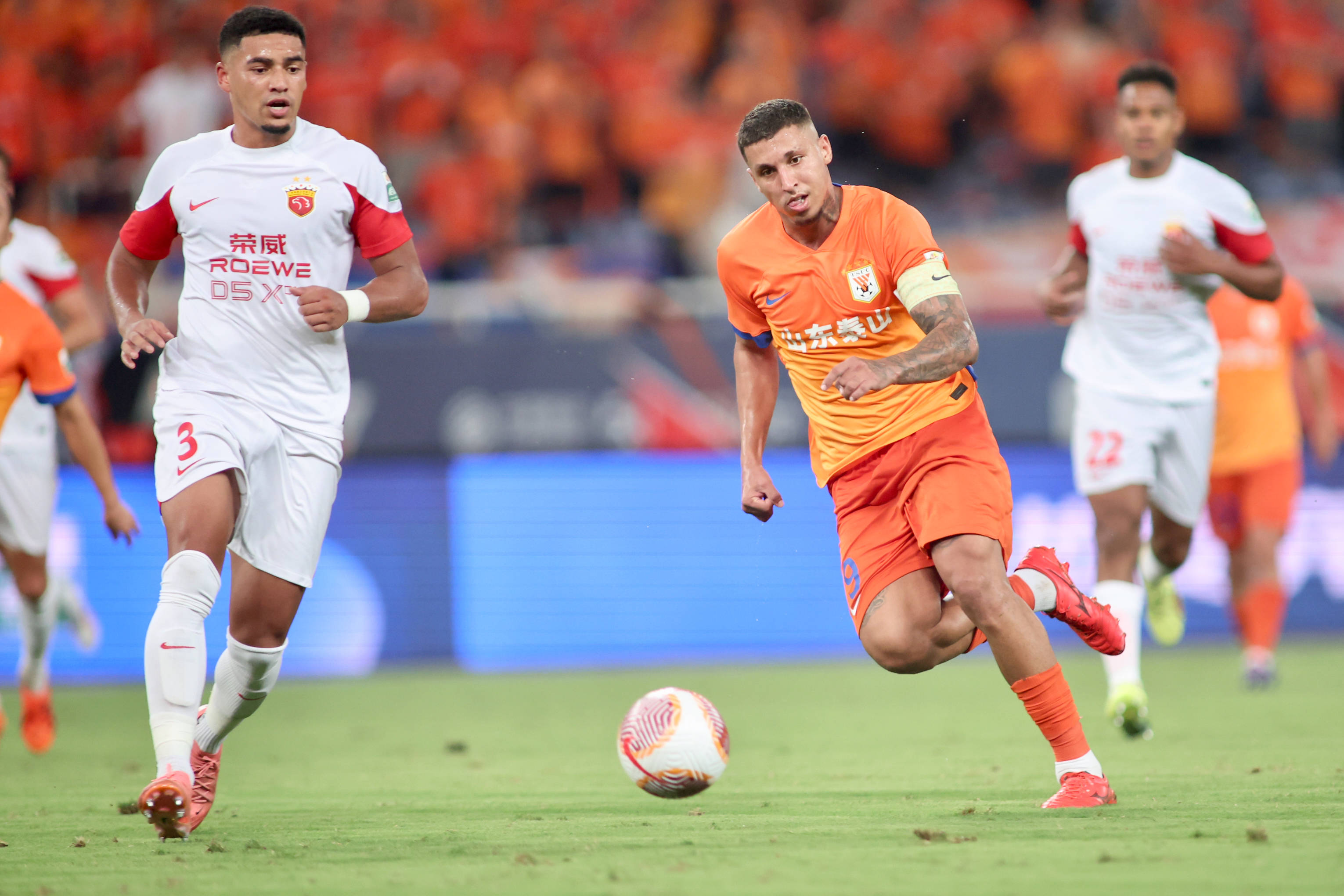 中国球队锁定对手，备战提速备战亚冠赛的简单介绍