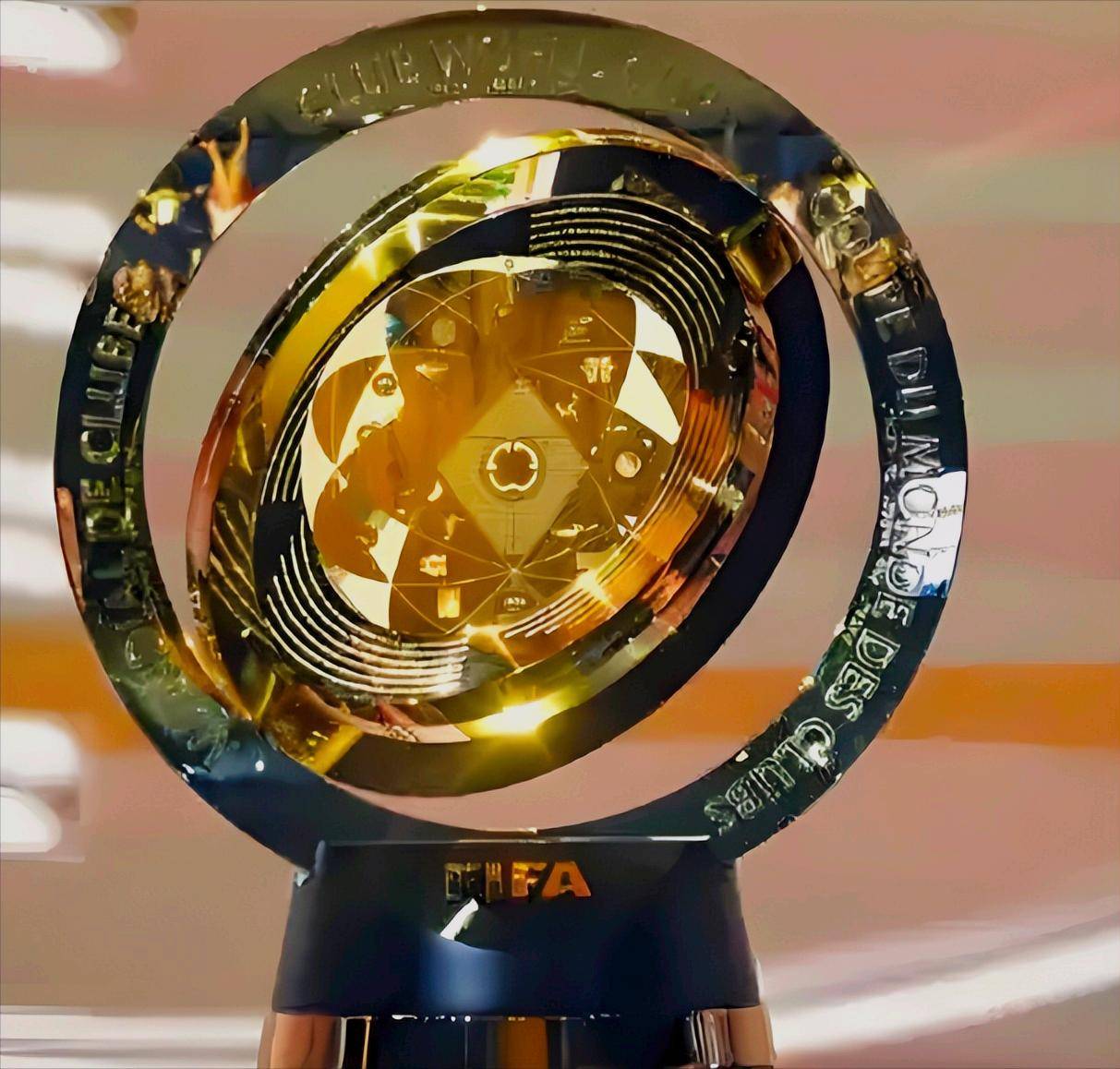 包含一场激烈对决，胜负悬银，胜者笑逐颜开的词条