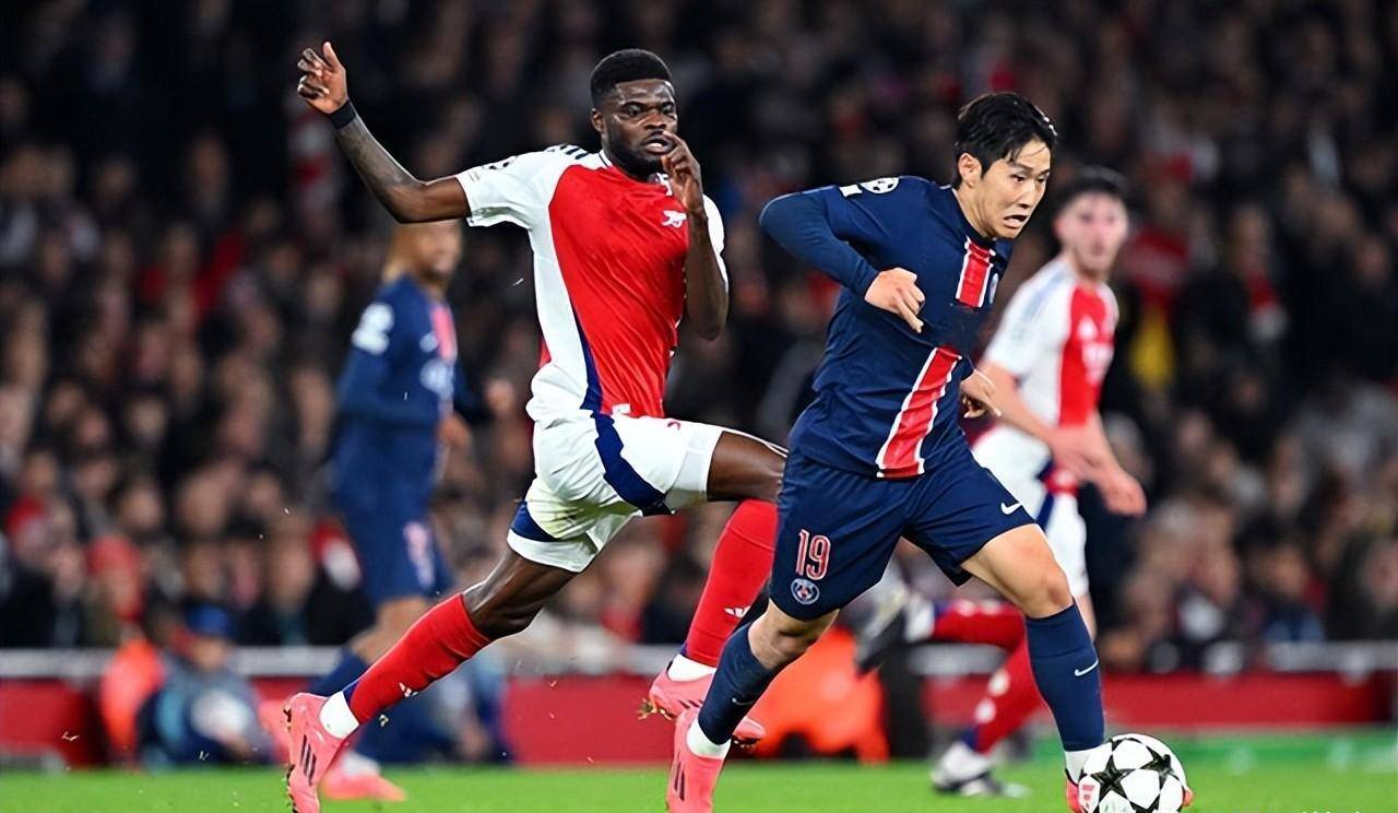 九游体育app-巴黎圣日耳曼再次胜利，球队士气高涨