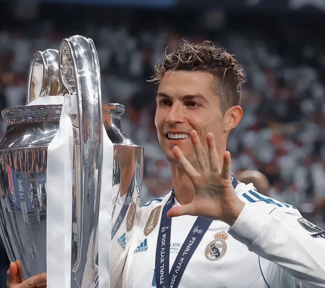 关于国际米兰主场战平佛罗伦萨，难分胜负的信息