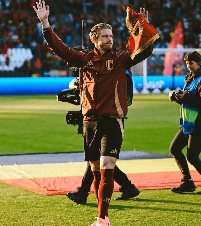 比利时队大胜晋级，备战欧锦赛半决赛