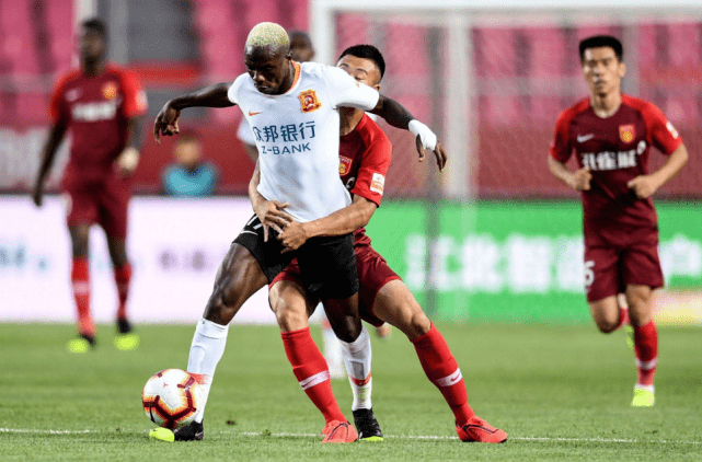 球赛经历多番波折，冠军之路莫测高下