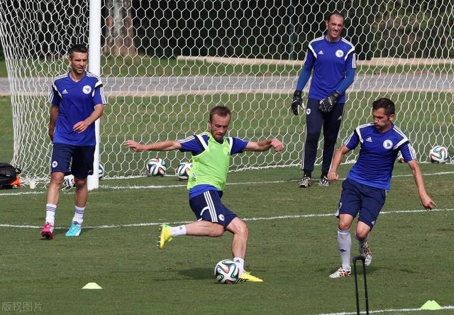 九游体育中国官网-关于波黑负于法国，小组出线前景渺茫的信息