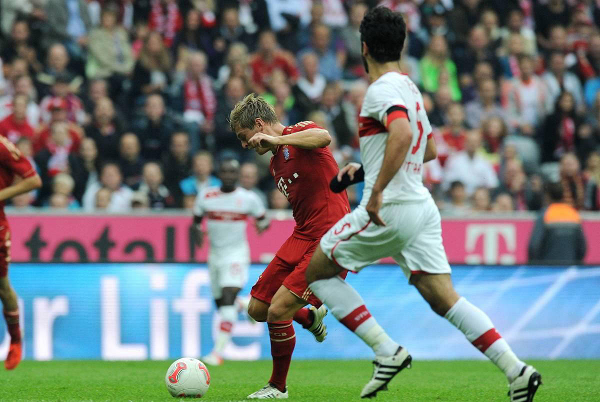 拜仁慕尼黑擒下对手,豪取三分的简单介绍 拜仁慕尼黑擒下对手,豪取三分的简单介绍